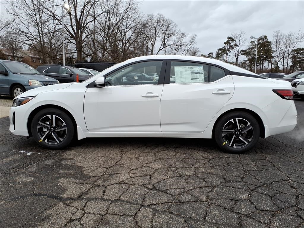 New 2025 Nissan Sentra SV Sedan