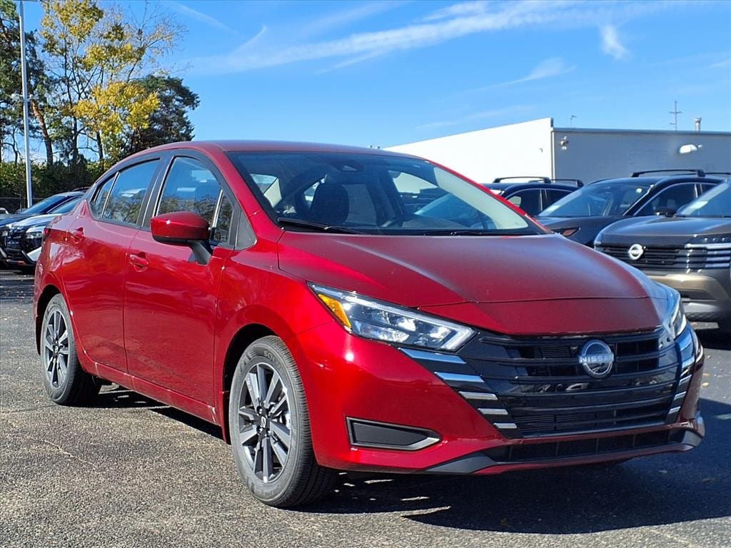 New 2025 Nissan Versa 1.6 SV Sedan