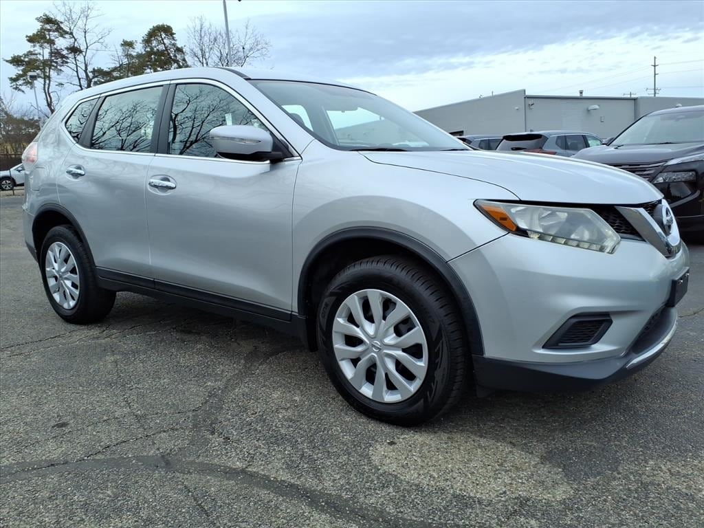 2015 Nissan Rogue S