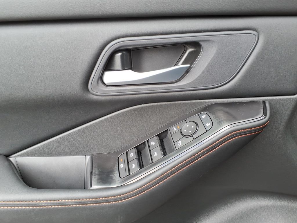 2026 Nissan Rogue Rock Creek - Photo 11
