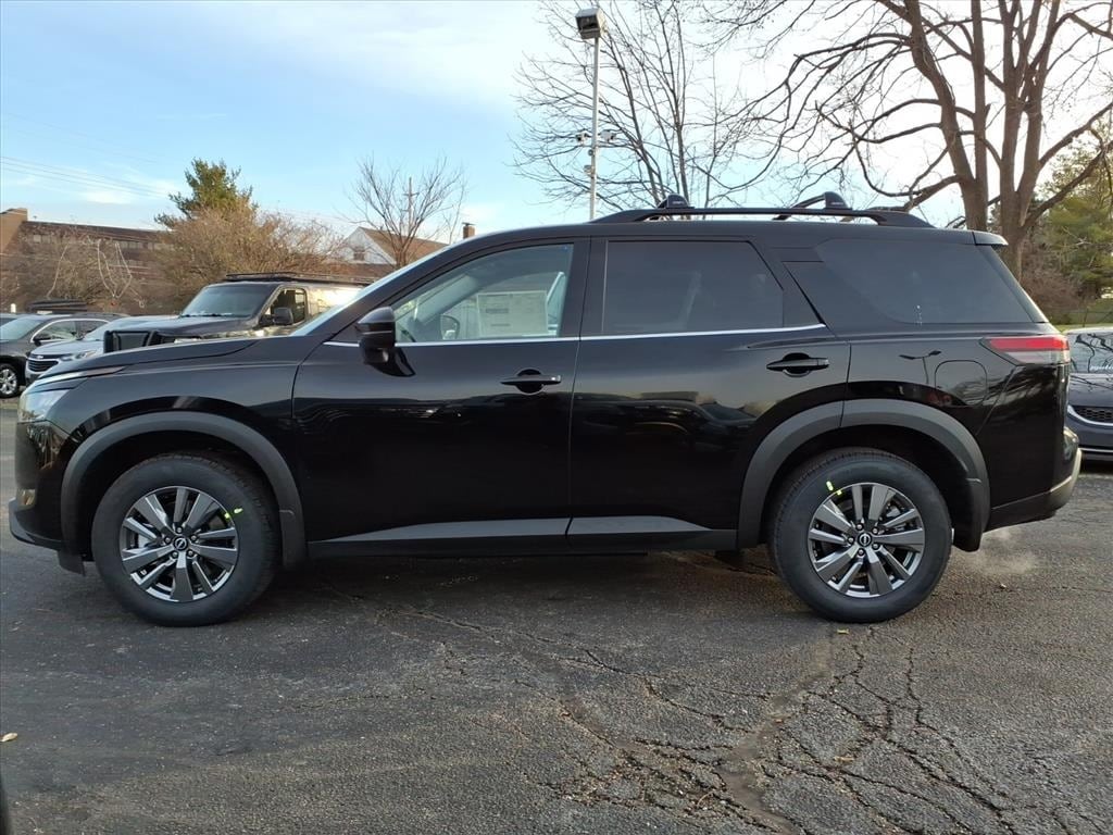 New 2025 Nissan Pathfinder SV SUV