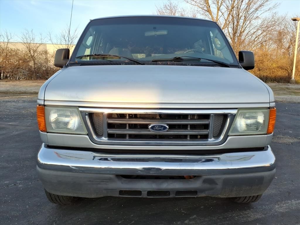 Used 2007 Ford Econoline Wagon  with VIN 1FBSS31L07DB41509 for sale in Cincinnati, OH