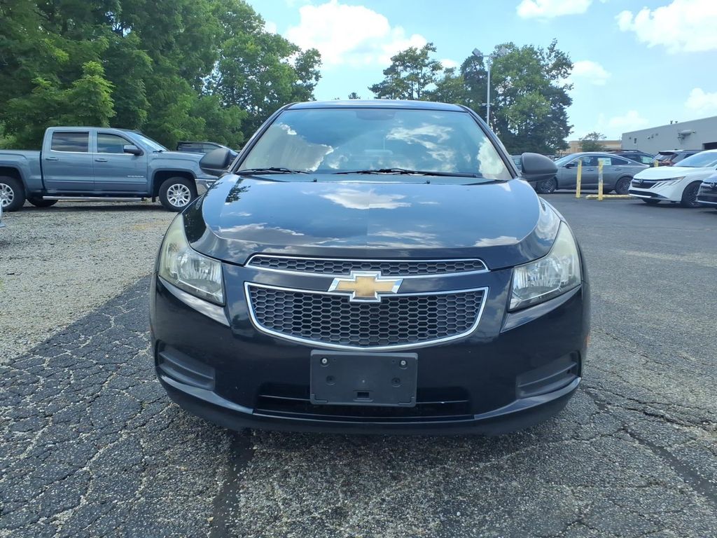 Used 2013 Chevrolet Cruze LS with VIN 1G1PA5SH9D7241458 for sale in Cincinnati, OH