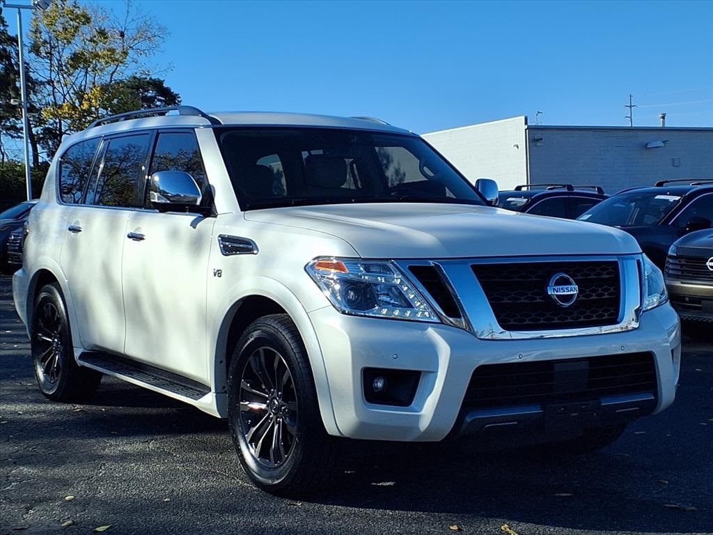 2019 Nissan Armada Platinum's photo