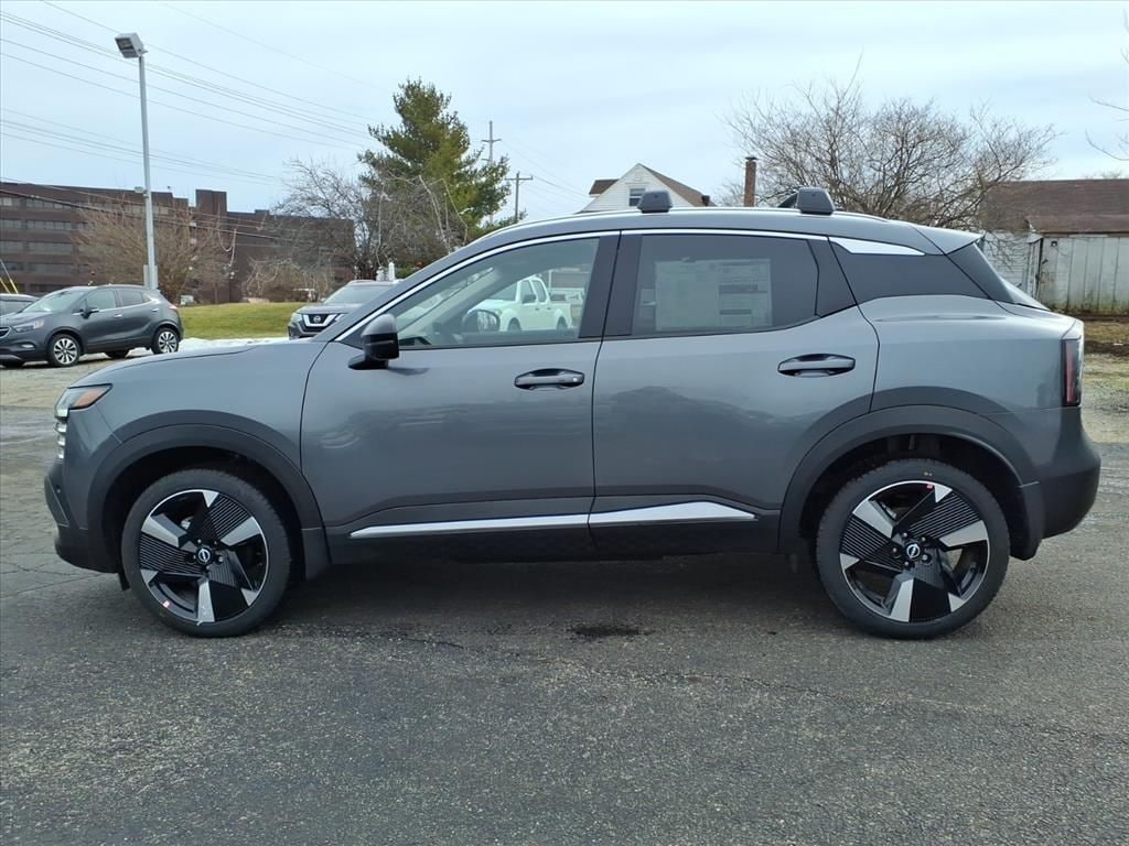 New 2026 Nissan Kicks SR SUV