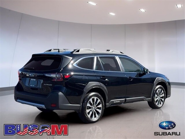 2025 Subaru Outback Limited photo 4