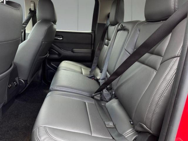 2023 Nissan Frontier SV - Photo 10