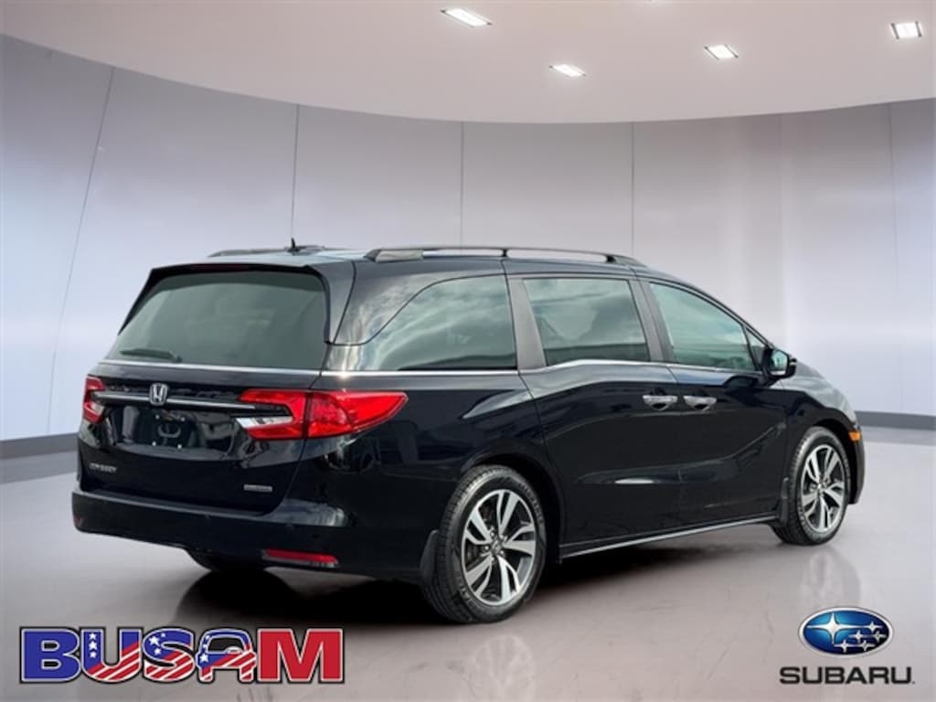 Used 2022 Honda Odyssey Touring Minivan/Van