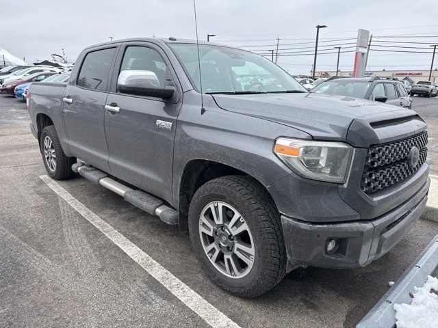 2019 Toyota Tundra Platinum's photo