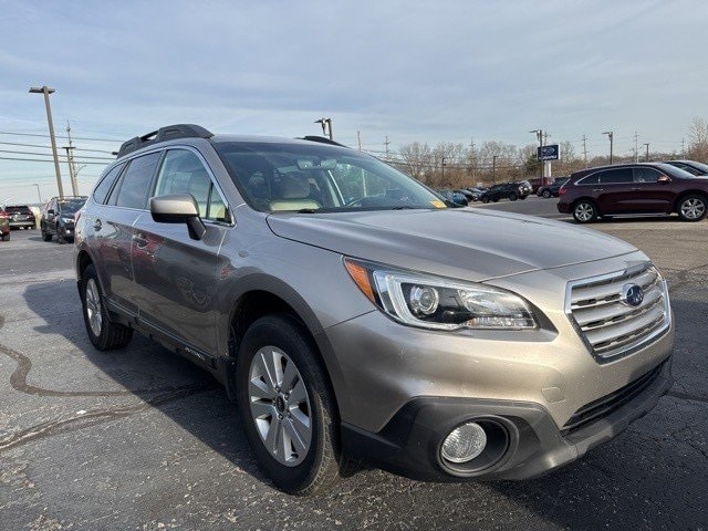 2017 Subaru Outback Premium's photo