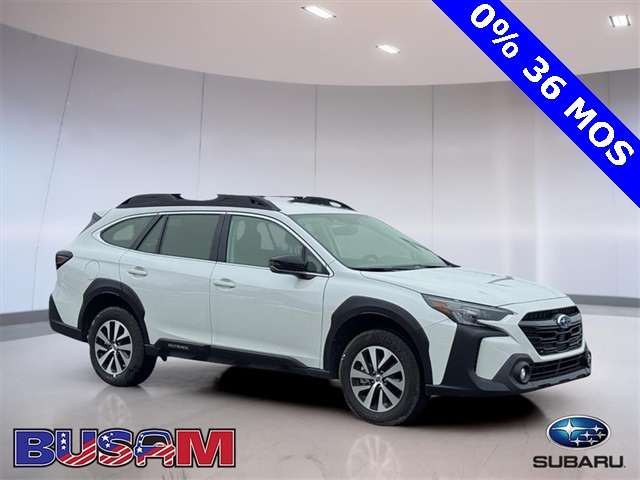 2025 Subaru Outback Premium's photo