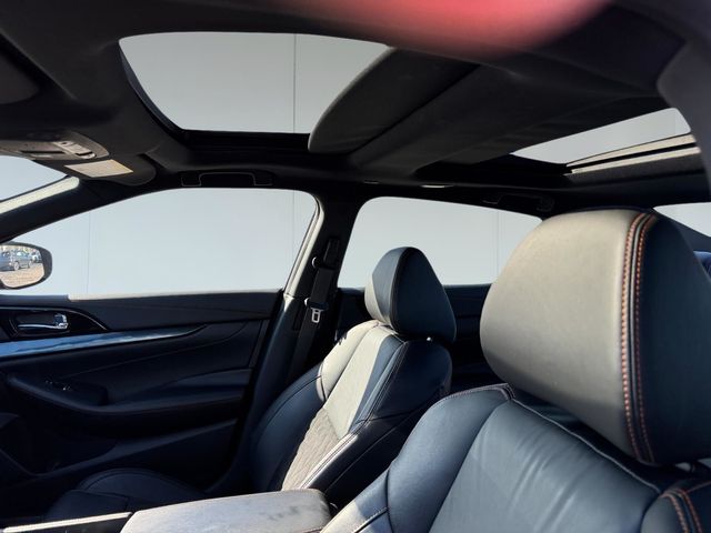 2022 Nissan Maxima SR - Photo 11