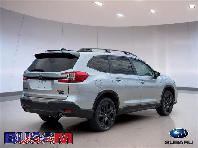 2025 Subaru Ascent Onyx Edition photo 4