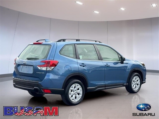 2023 Subaru Forester Base photo 4