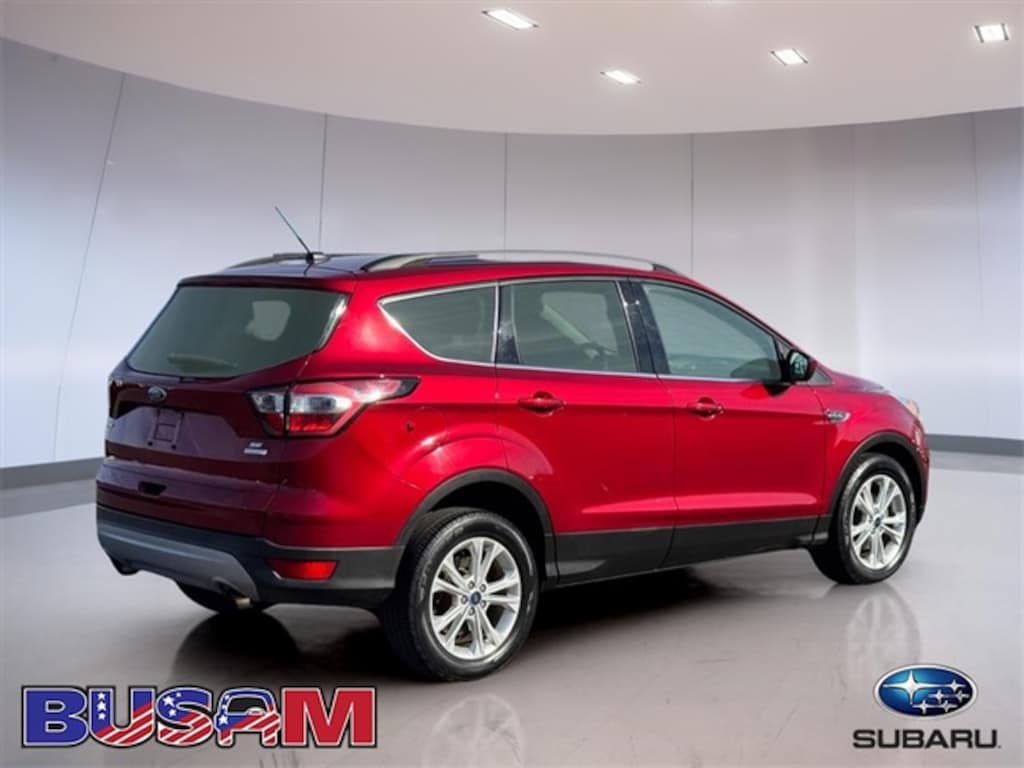 Used 2017 Ford Escape SE SUV