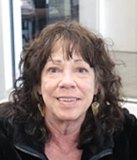 Staff member TERI GERACI from dde5bdd735fb