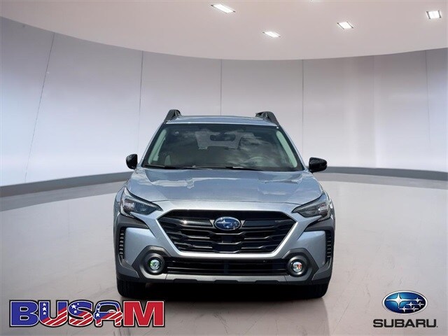 2025 Subaru Outback Onyx Edition photo 2