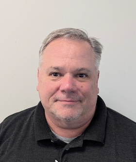 Staff member STEVE GERACI from dde5bdd735fb