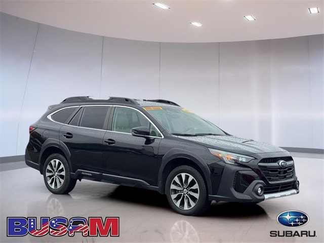 2023 Subaru Outback Limited's photo