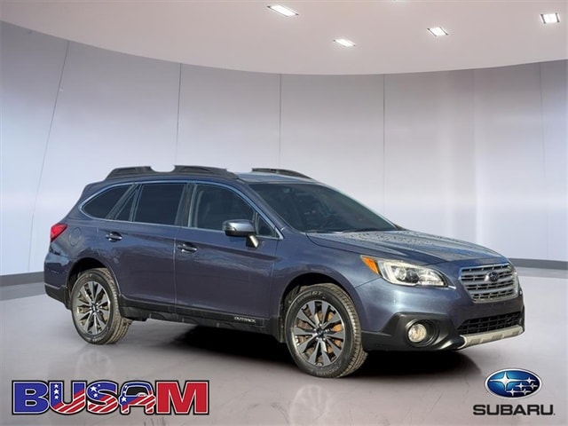 2017 Subaru Outback Limited's photo