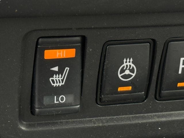 2023 Nissan Frontier SV - Photo 17