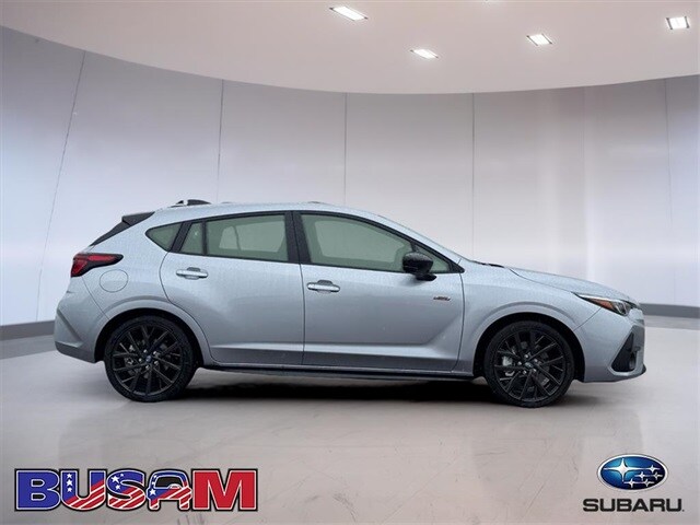 2025 Subaru Impreza RS photo 3