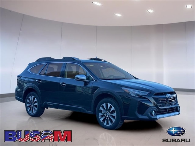 2025 Subaru Outback Touring's photo