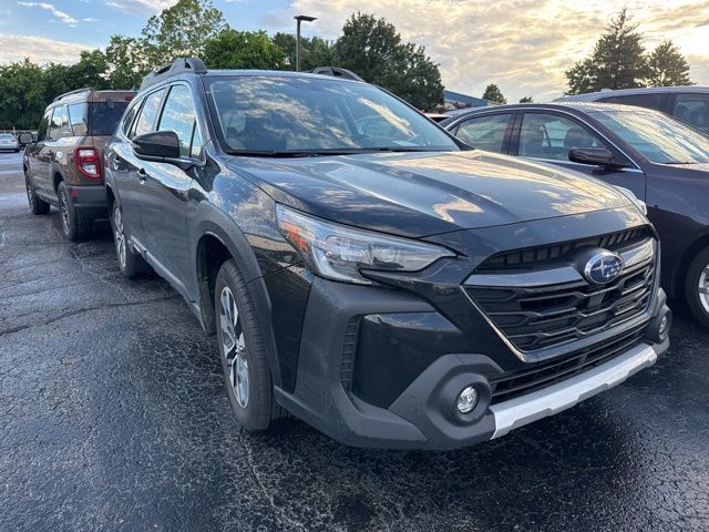 2023 Subaru Outback Limited's photo