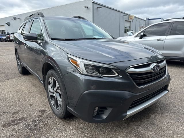 2020 Subaru Outback Limited's photo