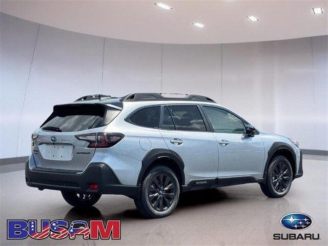 2025 Subaru Outback Onyx Edition photo 4
