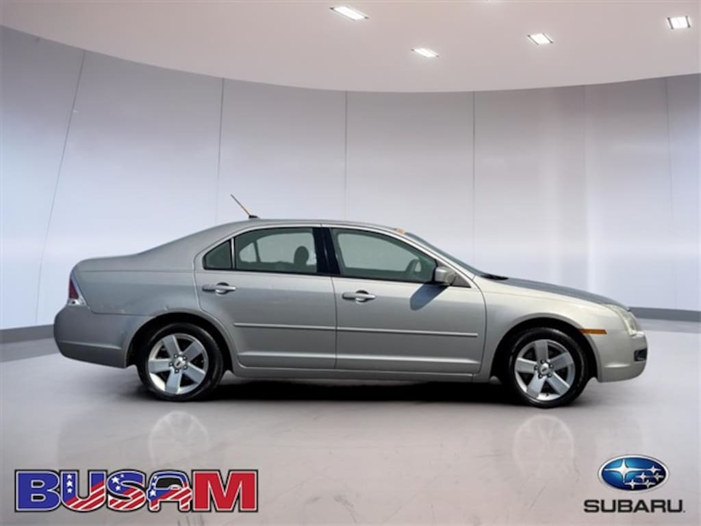 Used 2007 Ford Fusion SE Sedan
