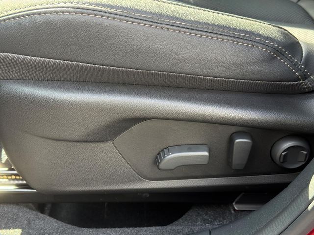 2026 Subaru Outback Limited - Photo 13