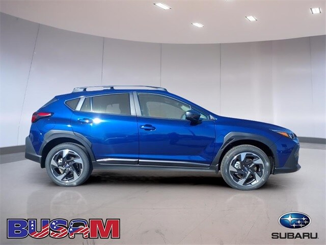 2025 Subaru Crosstrek Limited photo 2