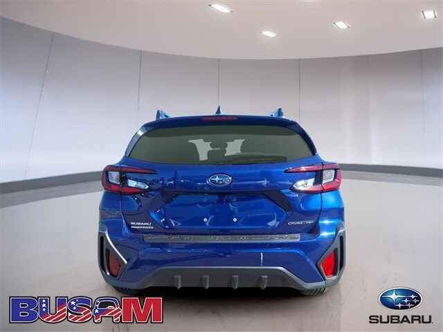 2025 Subaru Crosstrek Limited photo 4