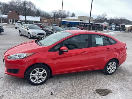 2015 Ford Fiesta SE Sedan