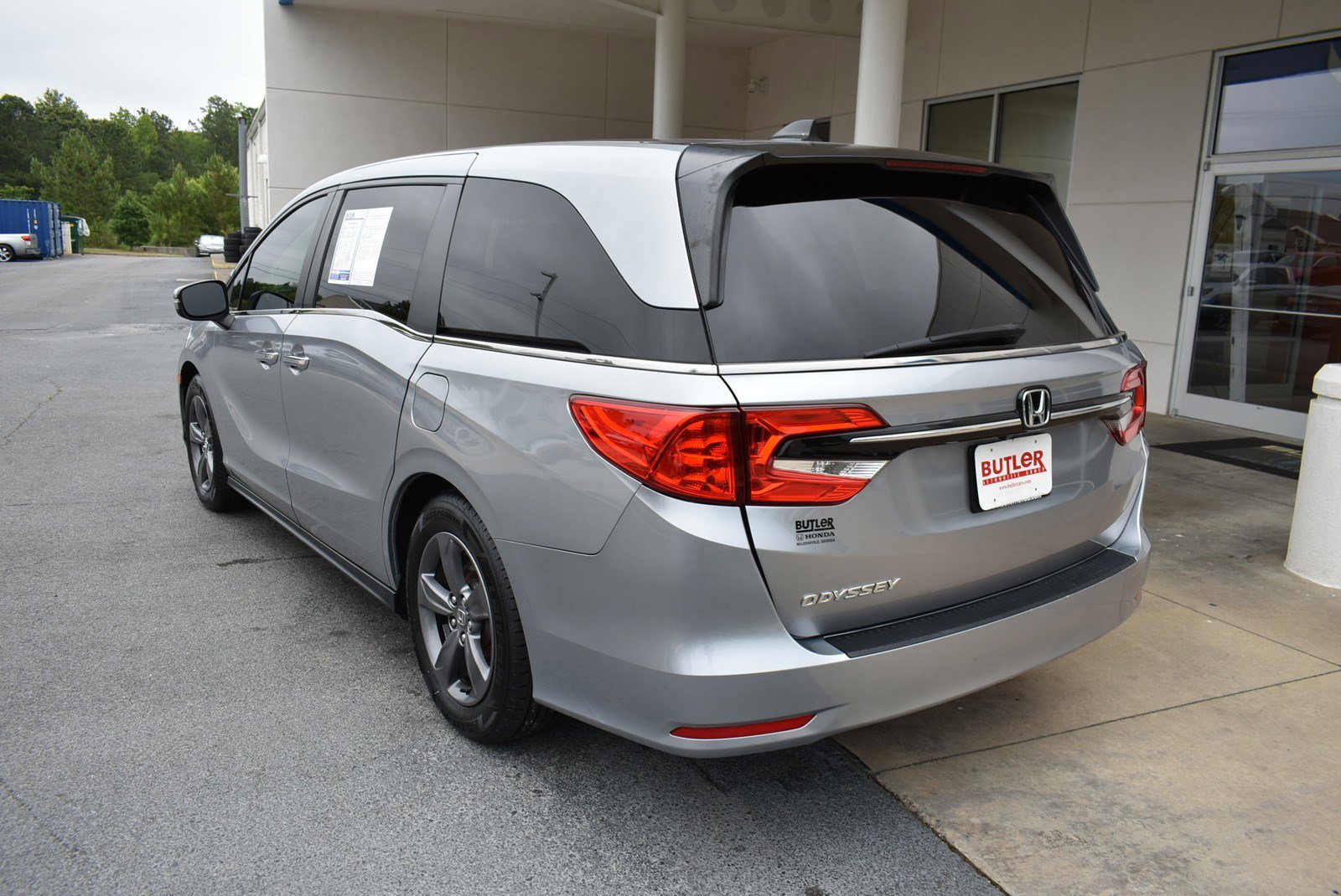 2021 Honda Odyssey EX photo 2