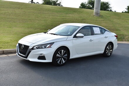2021 Nissan Altima 2.5 SV Sedan