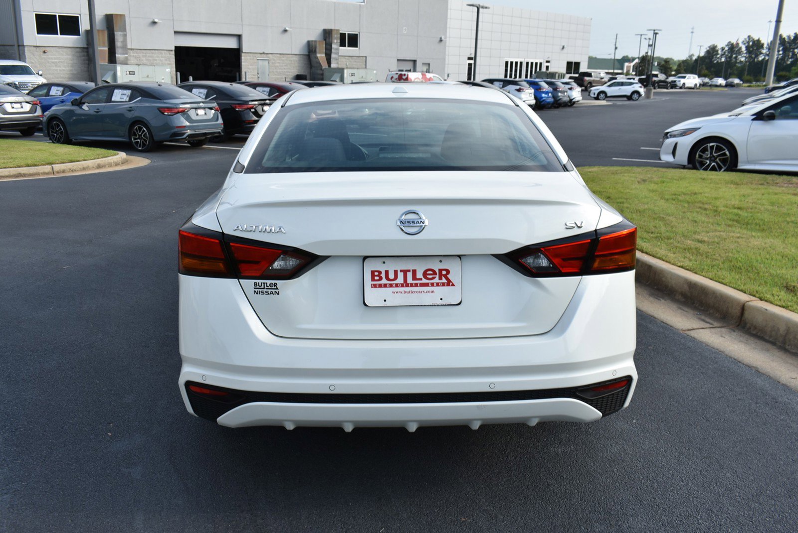 2021 Nissan Altima 2.5 SV photo 4