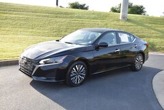2023 Nissan Altima 2.5 SV Sedan