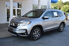 2019 Honda Pilot Touring 8-Passenger SUV