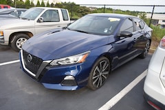 2021 Nissan Altima 2.5 SR Sedan