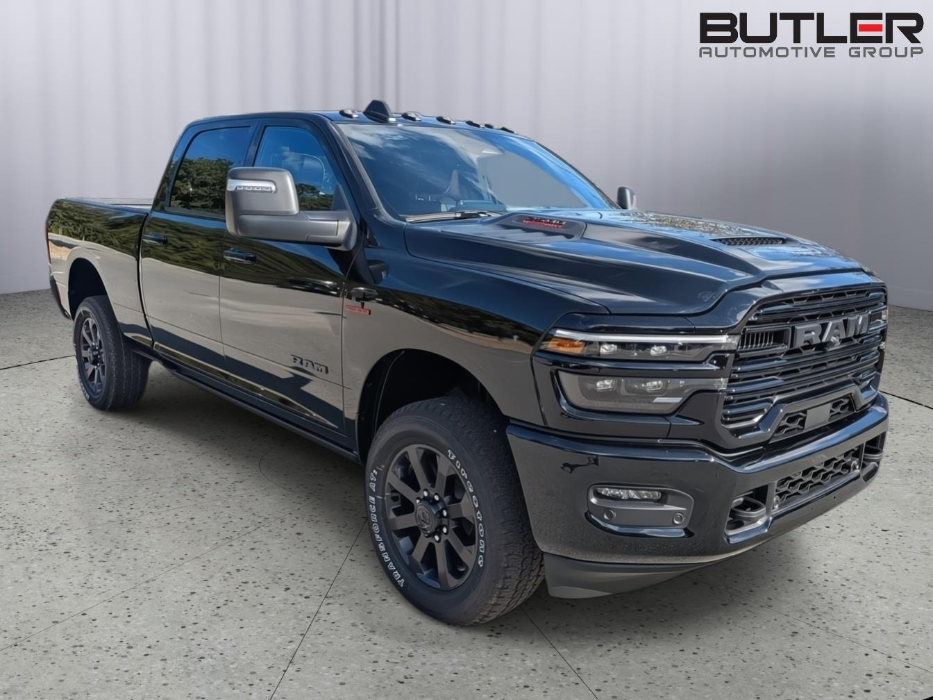 2026 RAM 2500 Laramie - Photo 8