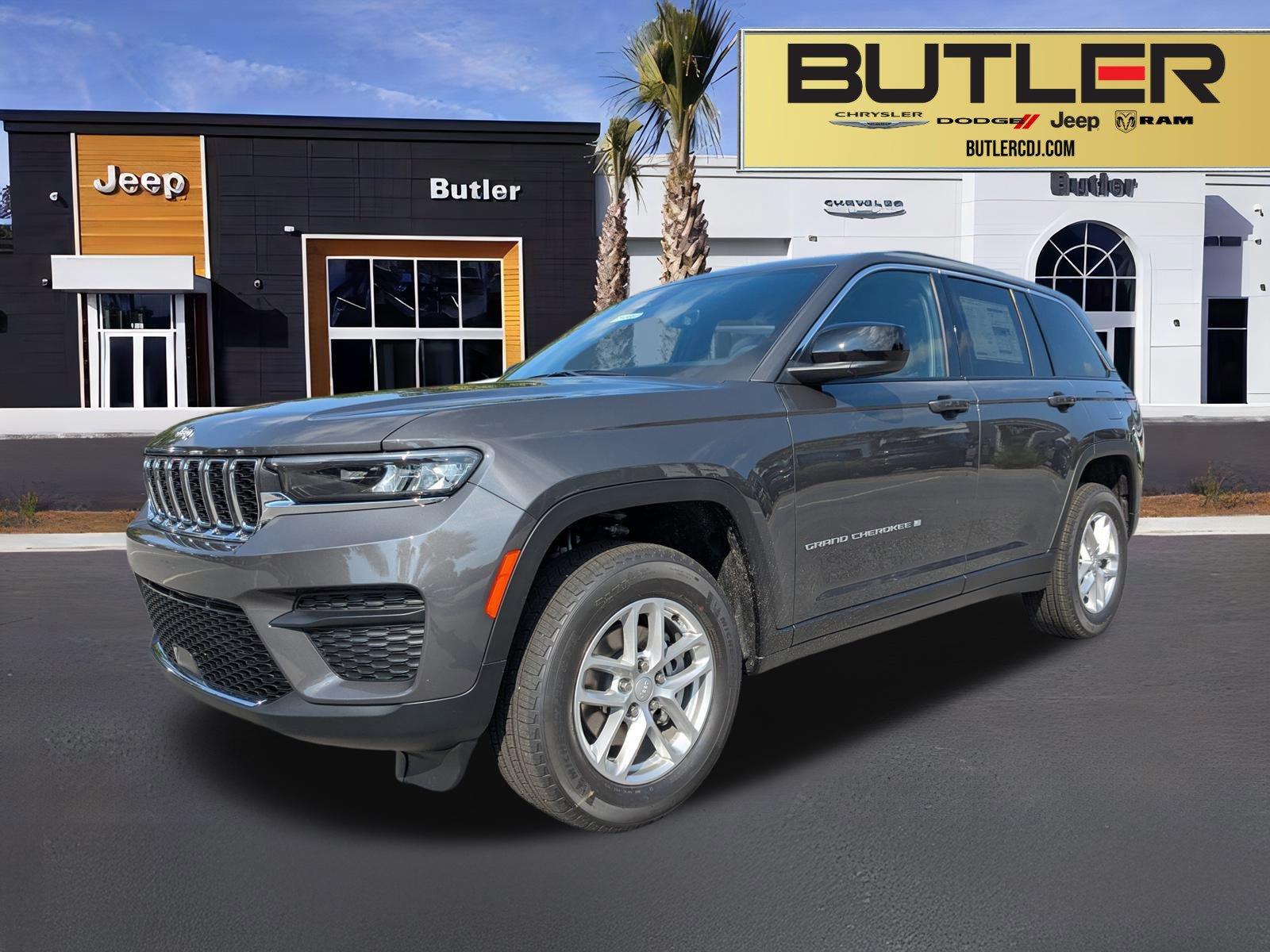 2025 Jeep Grand Cherokee Laredo's photo