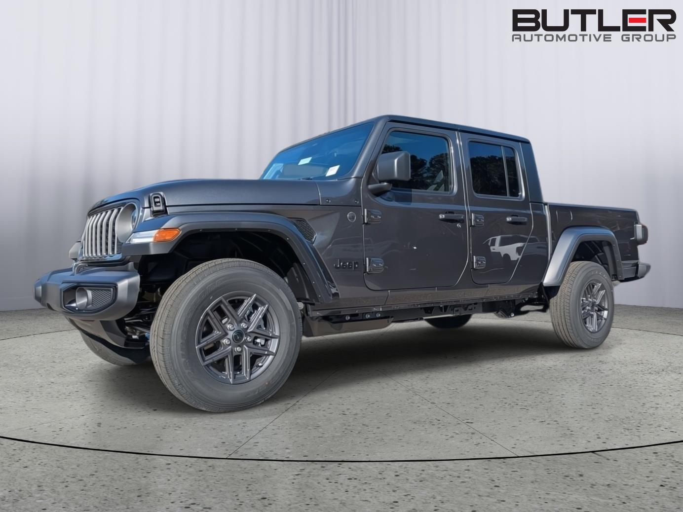2026 Jeep Gladiator Sport S Auto's photo