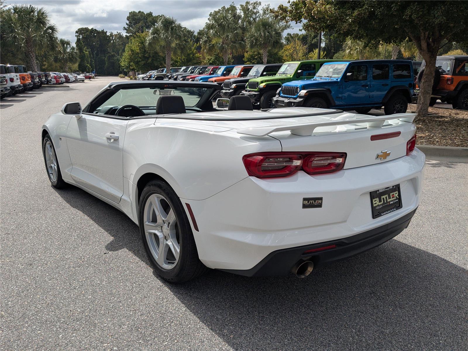 2022 Chevrolet Camaro 1LT photo 4