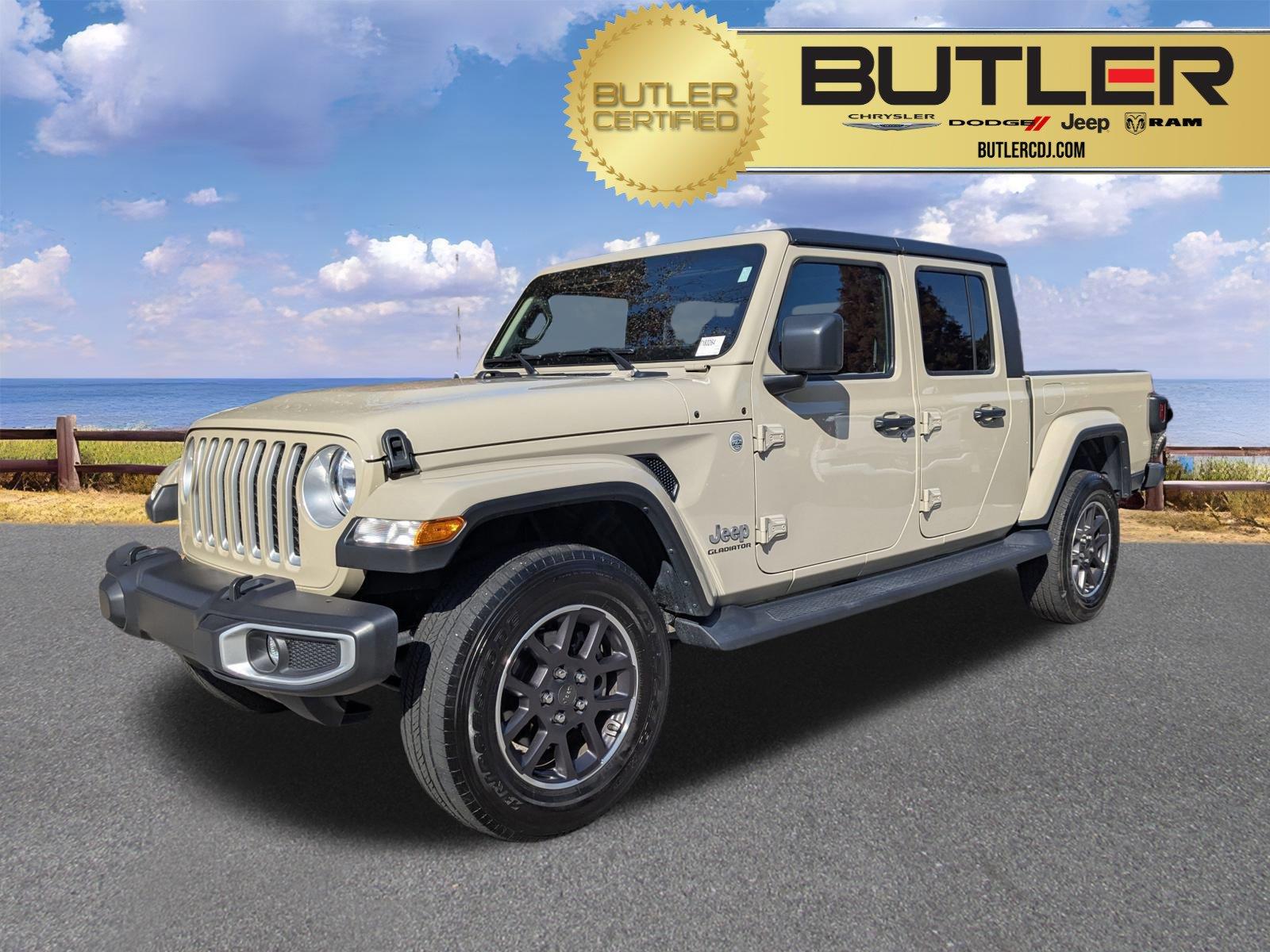 2022 Jeep Gladiator Overland's photo