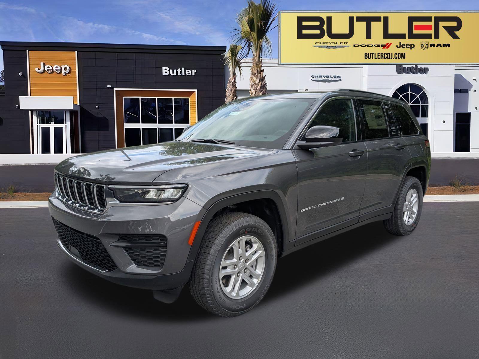 2025 Jeep Grand Cherokee Laredo's photo