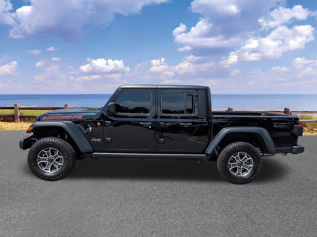 Used 2024 Jeep Gladiator Mojave Truck