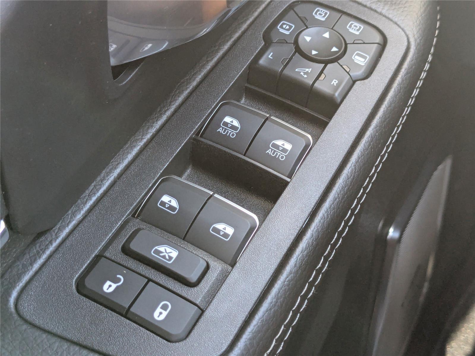 2026 RAM 2500 Laramie - Photo 26
