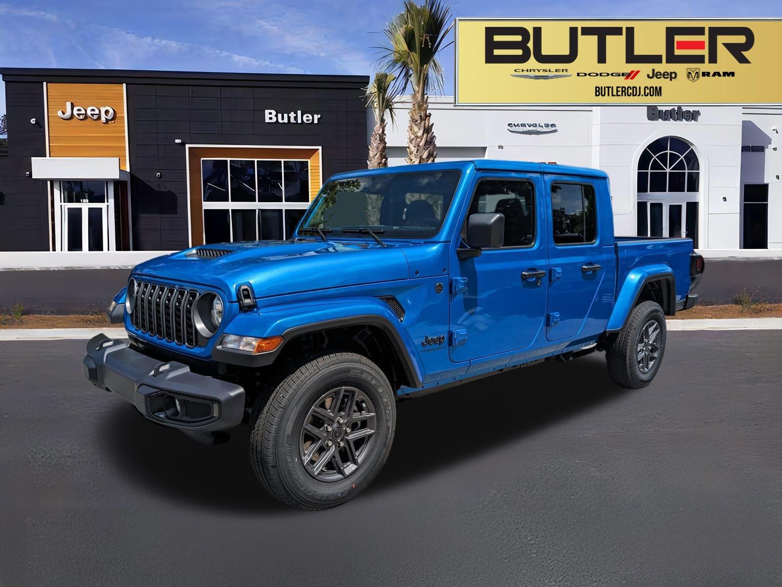 2025 Jeep Gladiator Sport S's photo
